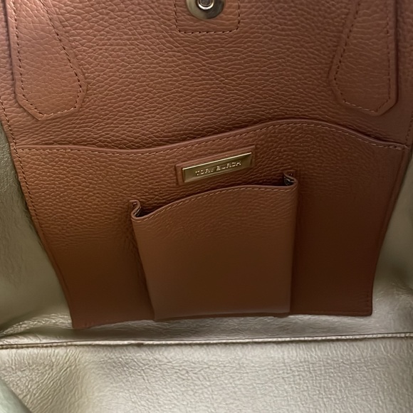 Tory Burch Light Gold Purse - Picture 2 of 3